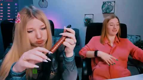 Snapshot of juli_kisss chatting on February 2025 04:47:02 AM juli kisss online show from February 2025 04:47:02 AM
