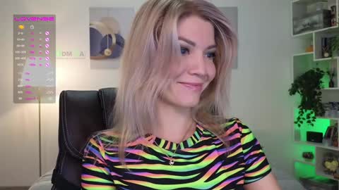 Cute online show from January 2025 07:53:02 PM