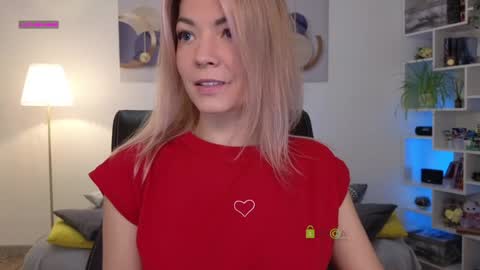 Cute online show from January 2025 02:10:02 PM