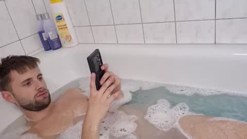 Snapshot of julia_official chatting on November 2025 01:22:01 PM julia_official online show from November 2025 01:22:01 PM