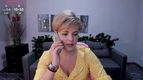 Julia online show from January 2025 12:46:02 PM