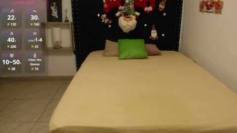 Snapshot of juliabust1 chatting on December 2024 11:57:02 AM Julia online show from December 2024 11:57:02 AM