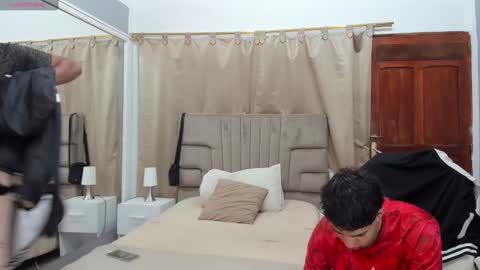 julian billy online show from December 2024 11:48:01 AM