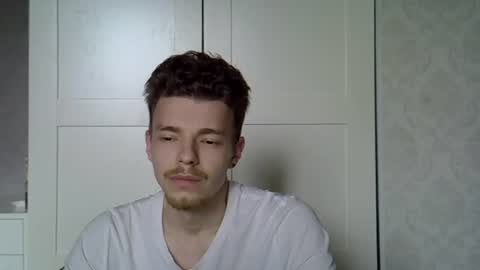 Snapshot of julian_velvet chatting on July 2026 04:20:01 PM julian_velvet online show from July 2026 04:20:01 PM