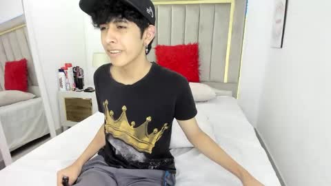 Julian online show from January 2026 07:41:01 PM