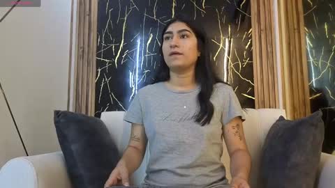 juliana23_pm online show from April 2026 05:42:02 PM