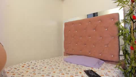 Snapshot of julianacarter chatting on February 2026 08:10:01 PM JulianaCarter online show from February 2026 08:10:01 PM