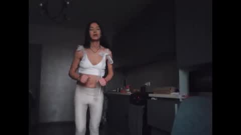 Snapshot of julianagold1 chatting on December 2024 01:43:01 PM julianagold1 online show from December 2024 01:43:01 PM