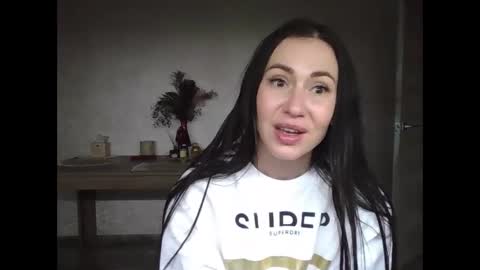 Snapshot of julianagold1 chatting on December 2024 03:53:02 PM julianagold1 online show from December 2024 03:53:02 PM