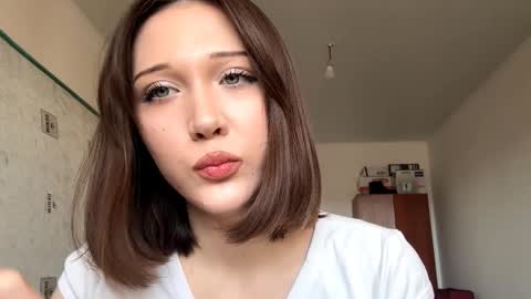 Kira online show from March 2026 08:19:01 AM