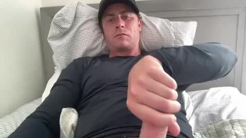 juliangregory9009 online show from May 2026 09:11:02 PM
