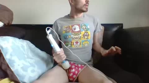 julianjj2001 online show from February 2025 10:13:01 PM