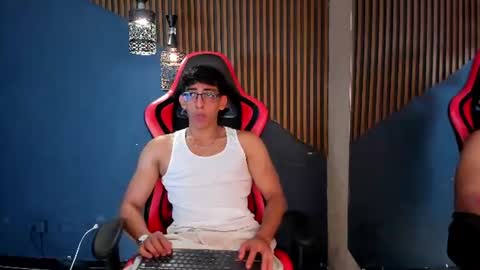 Snapshot of julianrouss chatting on June 2026 08:19:01 PM Julian online show from June 2026 08:19:01 PM