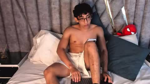 Snapshot of julianrouss chatting on August 2026 02:03:02 AM Julian online show from August 2026 02:03:02 AM