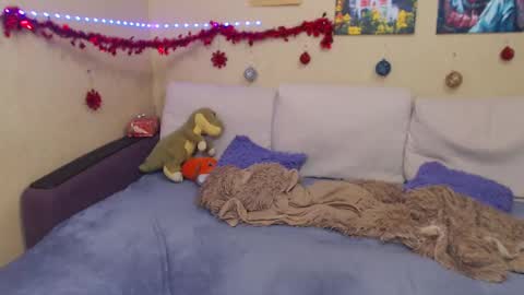 Jul online show from December 2024 09:11:01 PM
