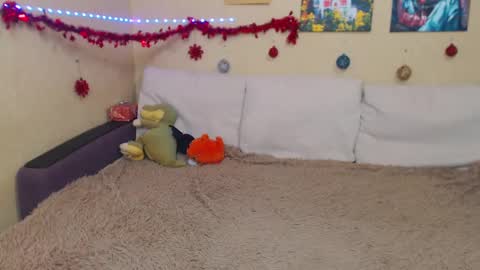 Jul online show from December 2024 07:53:02 PM
