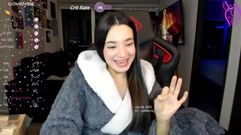 Snapshot of julidavila chatting on January 2025 04:41:02 AM Jeimy Help me to reach 100 thumbs up online show from January 2025 04:41:02 AM