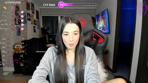 Snapshot of julidavila chatting on March 2025 02:25:01 AM Jeimy Help me to reach 100 thumbs up online show from March 2025 02:25:01 AM