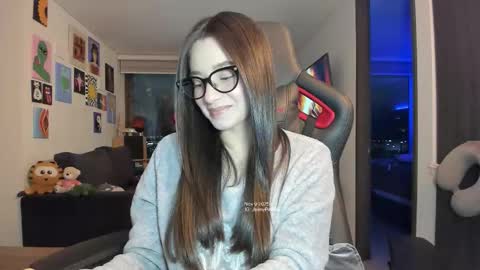 Jeimy Help me to reach 100 thumbs up online show from November 2025 12:53:01 AM