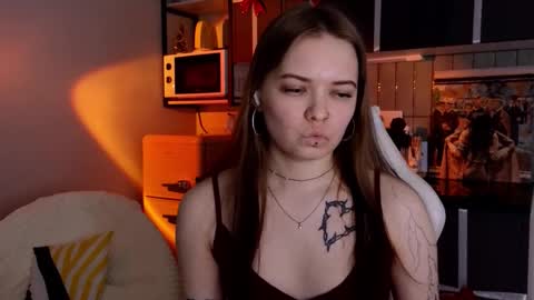 julidropp online show from February 2026 05:46:02 PM