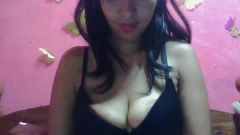 julie0612 online show from November 2025 10:56:02 AM