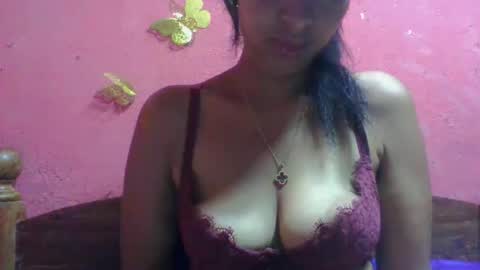 julie0612 online show from November 2025 06:11:02 PM