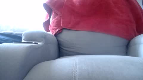 Snapshot of julie_bunny chatting on December 2024 02:48:02 PM Julie bunny online show from December 2024 02:48:02 PM