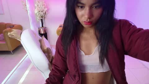 julie coper online show from September 2025 12:29:01 PM