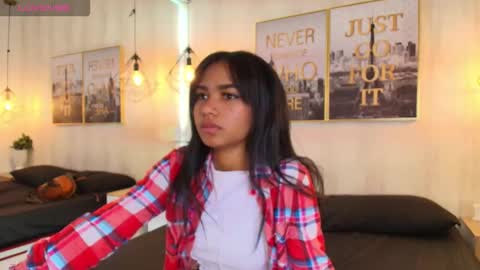 julie coper online show from October 2025 12:37:01 PM