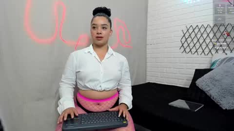 julieta_333 online show from February 2025 11:51:02 AM