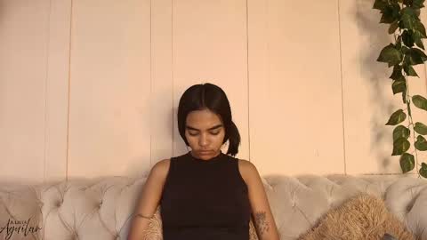 Juli online show from December 2025 06:56:02 PM