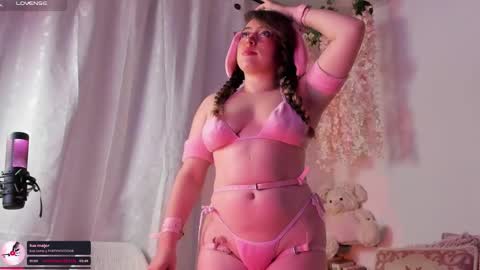 Juli  online show from March 2025 03:50:01 AM