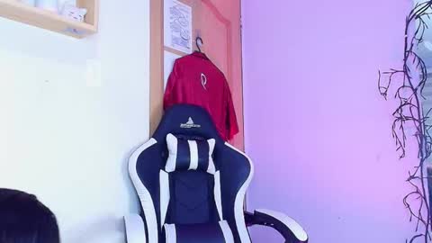 Snapshot of julietaa1_ chatting on October 2025 11:56:02 PM juli online show from October 2025 11:56:02 PM