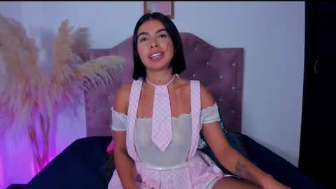 Julieth Gomez online show from October 2025 03:58:02 AM