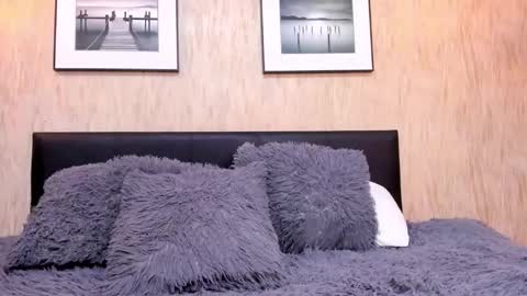 andara velez online show from March 2025 04:22:01 PM