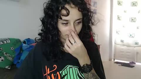 Snapshot of julietajaguar chatting on December 2024 03:21:01 PM Julieta Jaguar online show from December 2024 03:21:01 PM
