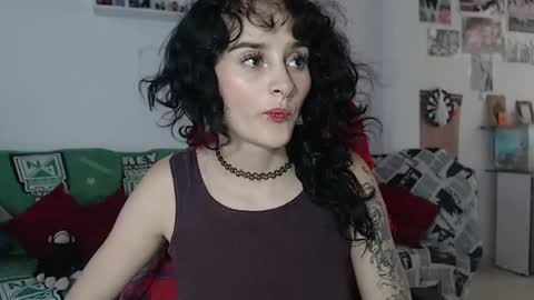 Snapshot of julietajaguar chatting on December 2024 03:55:01 PM Julieta Jaguar online show from December 2024 03:55:01 PM