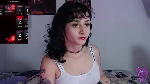 Snapshot of julietajaguar chatting on February 2025 02:57:01 PM Julieta Jaguar online show from February 2025 02:57:01 PM