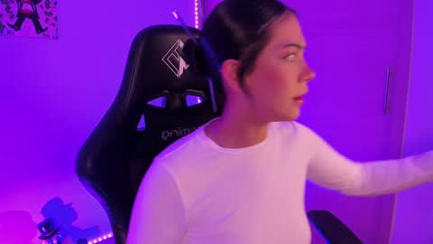 Snapshot of julietariverss chatting on December 2024 01:40:01 AM Julieta online show from December 2024 01:40:01 AM