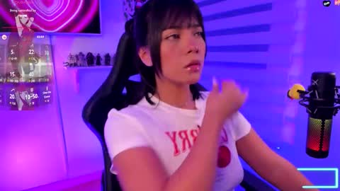 Snapshot of julietariverss chatting on October 2025 12:10:02 AM Julieta online show from October 2025 12:10:02 AM