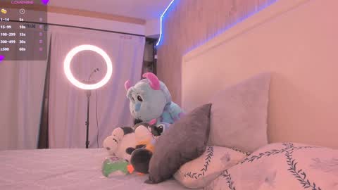 Julieta Vargas online show from February 2025 04:11:01 PM