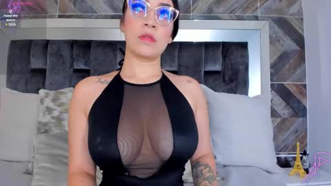 Julieta Wild  online show from March 2025 03:41:01 AM