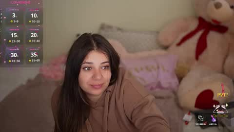 J U L I E T online show from October 2025 06:21:02 AM