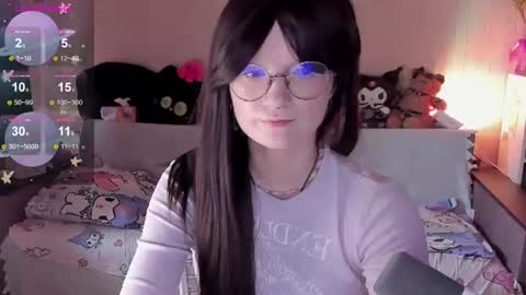 Snapshot of julietfowler chatting on June 2026 04:53:02 AM Juli online show from June 2026 04:53:02 AM