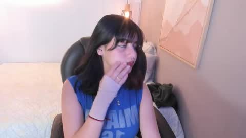 Snapshot of julieth_brown_ chatting on October 2025 07:36:02 PM Julieth online show from October 2025 07:36:02 PM