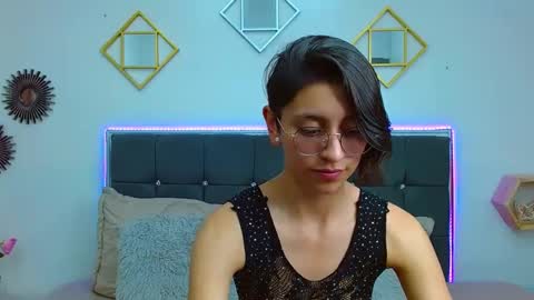 julieth_garcia_1 online show from February 2025 07:53:01 PM