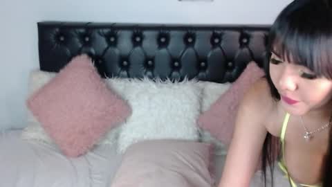 Snapshot of julietha_fox chatting on September 2025 04:27:02 AM julietha fox online show from September 2025 04:27:02 AM