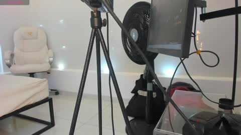 Julietha online show from December 2024 02:42:01 AM