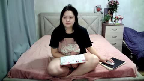 Julietkitty online show from December 2024 04:34:02 AM