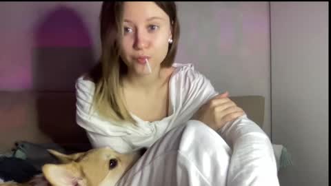 Snapshot of julietsensation chatting on January 2025 04:08:01 PM julietsensation online show from January 2025 04:08:01 PM
